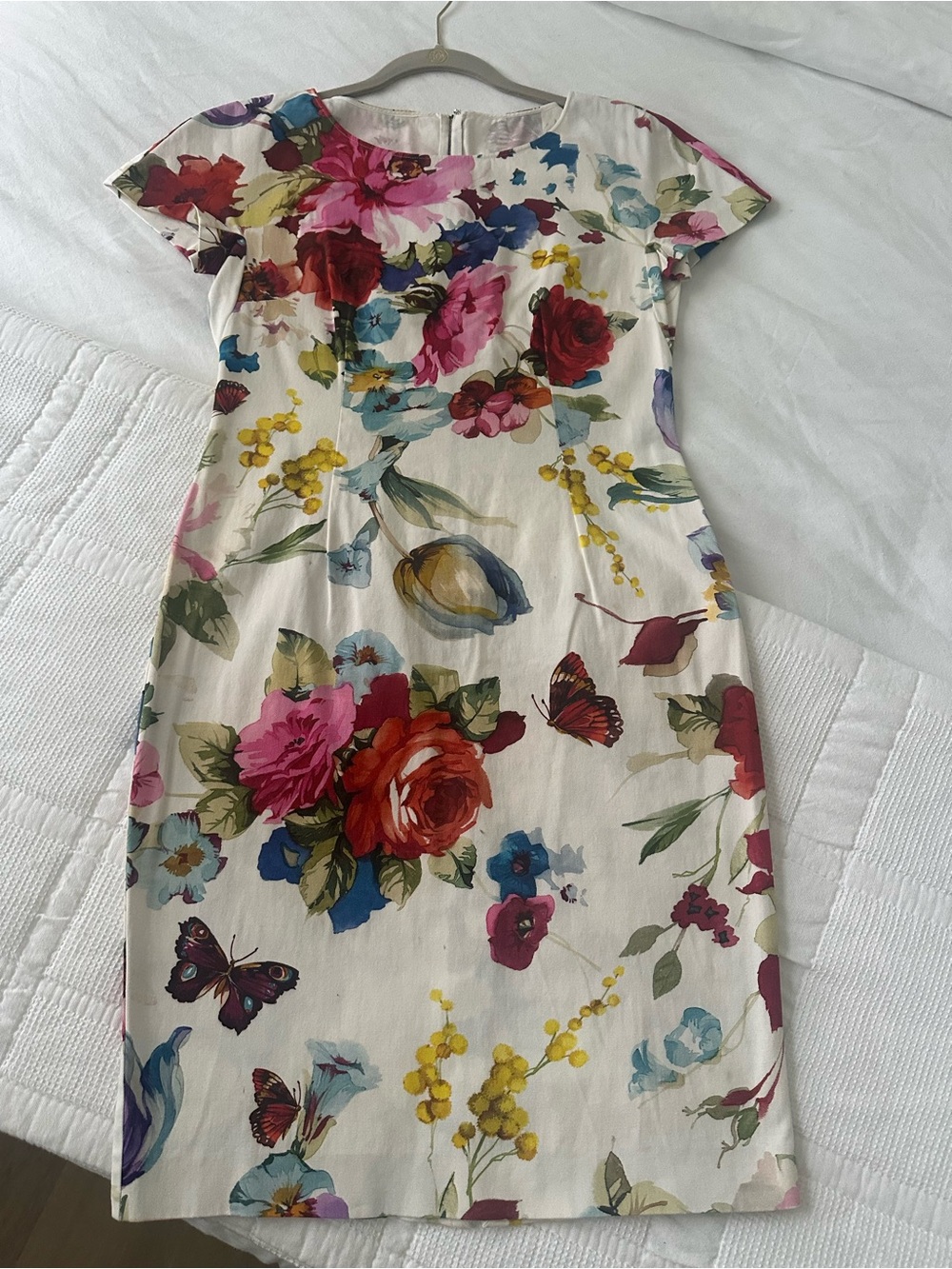Dolce & Gabbana Cream Floral Sheath Dress with Multicolor Blooms